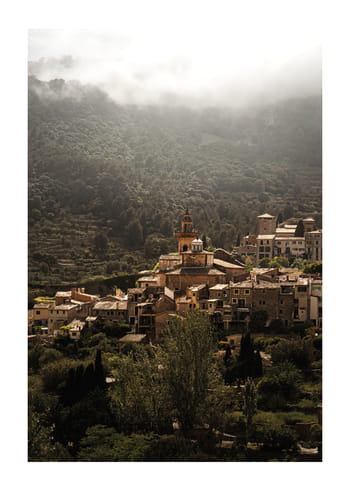 Poster Palma de Mallorca Misty Mountain Village